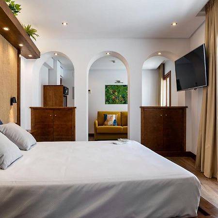 Hotel Antantie Conil De La Frontera Esterno foto